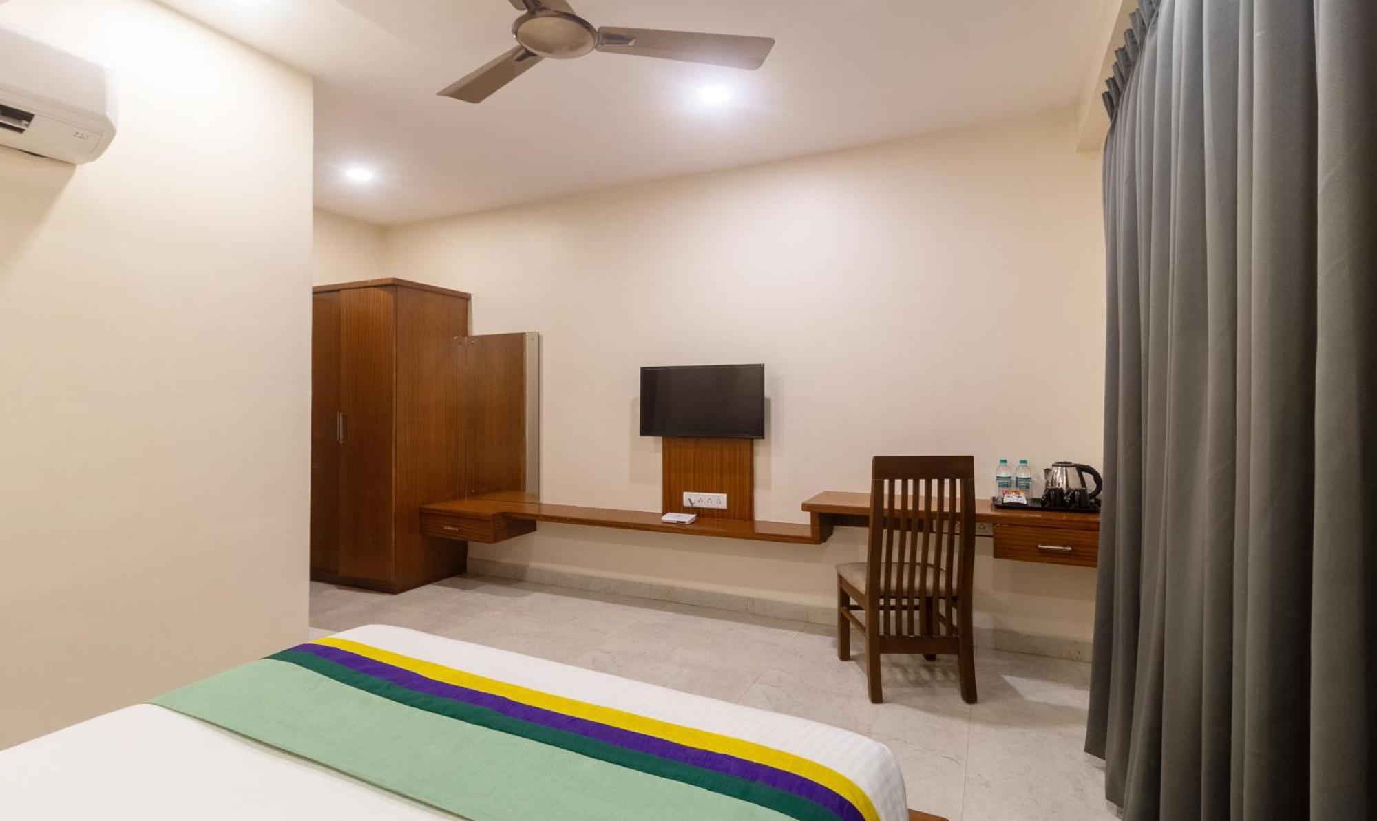 Treebo Anjani Fortune Suites Bangalore Exterior photo